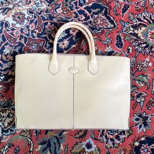 Tote / briefcase style handbag